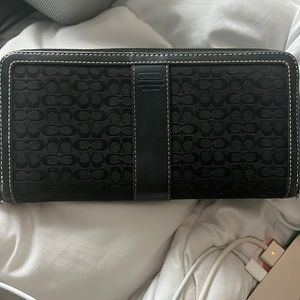 Coach hand bag/wallet